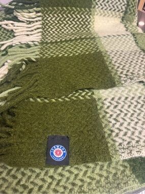 ICEWEAR Iceland Green Plaid Wool Throw Blanket